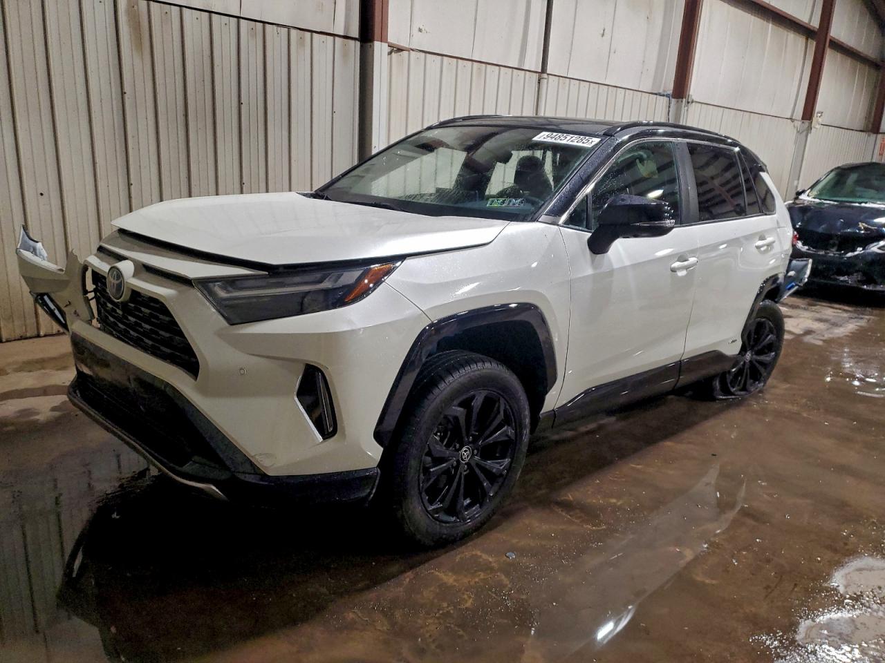 TOYOTA RAV4 XSE