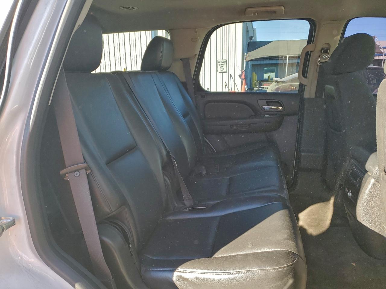 CHEVROLET TAHOE POLICE