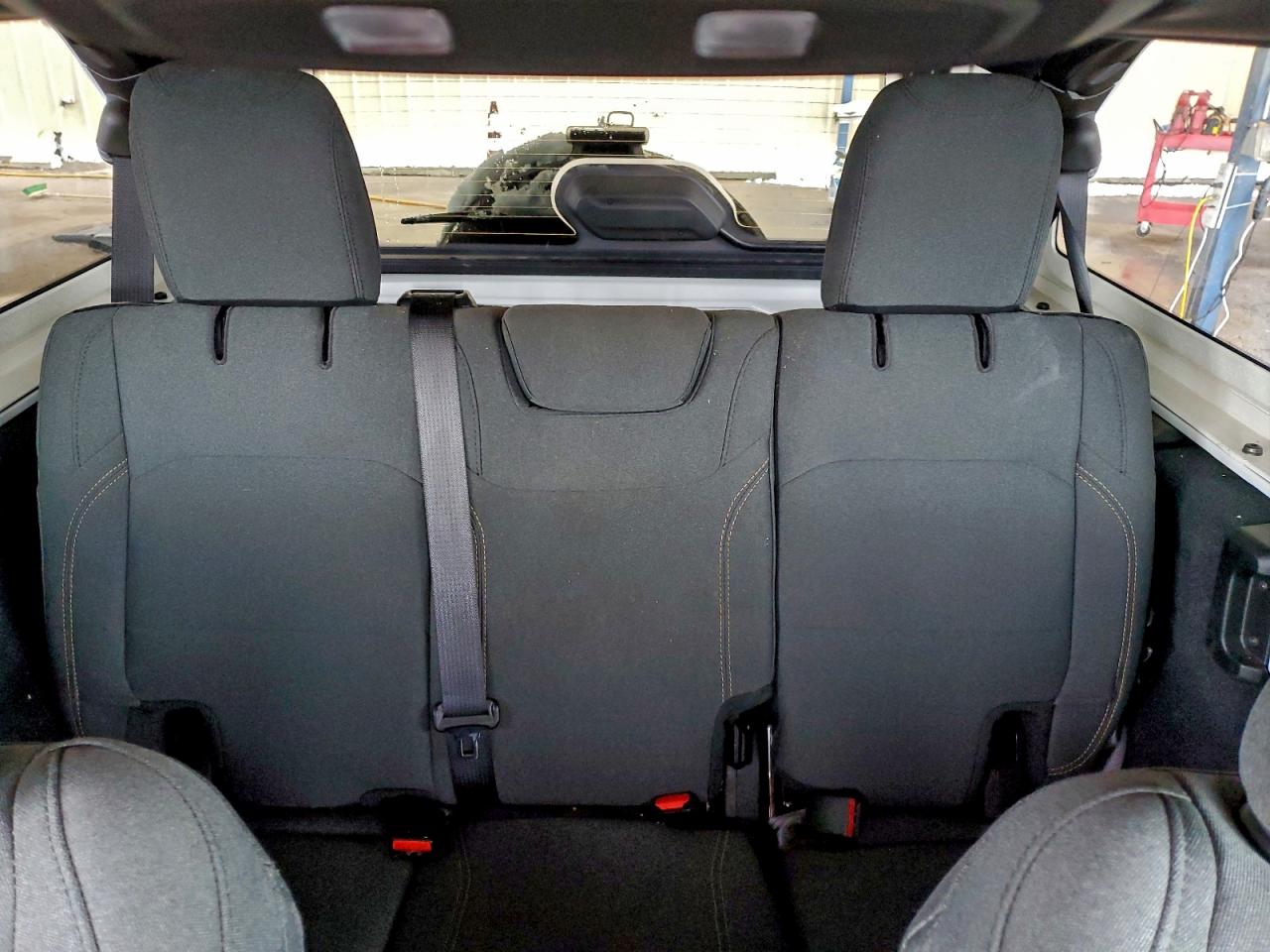 JEEP WRANGLER SAHARA