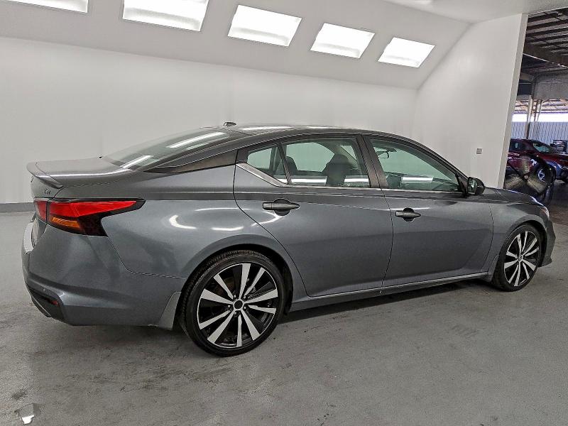 2021 NISSAN ALTIMA SR #3303893710