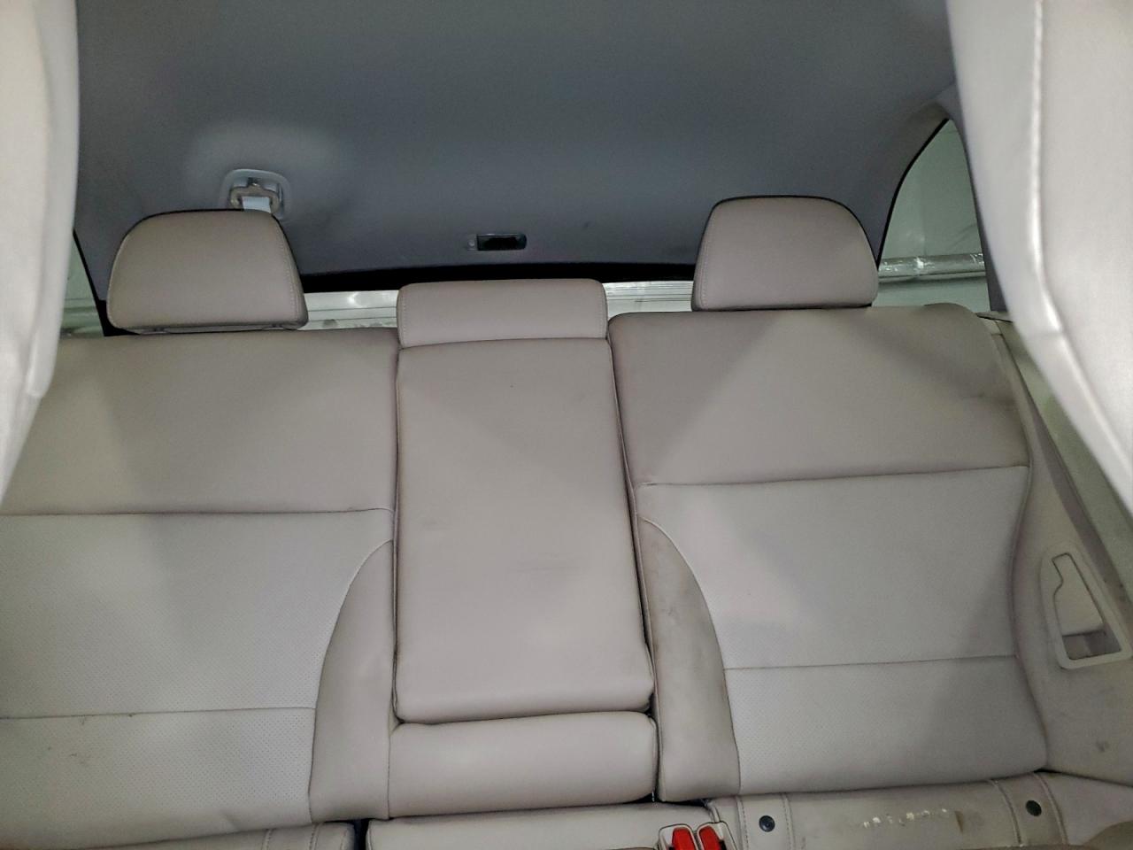 Lot #3317840221 2017 SUBARU OUTBACK 2.