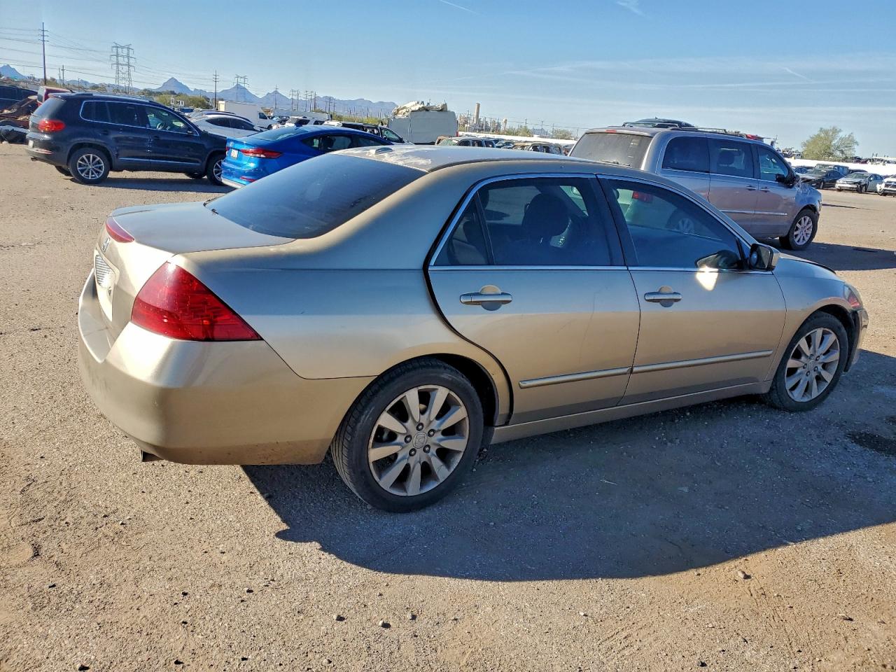 Lot #3303001611 2006 HONDA ACCORD EX