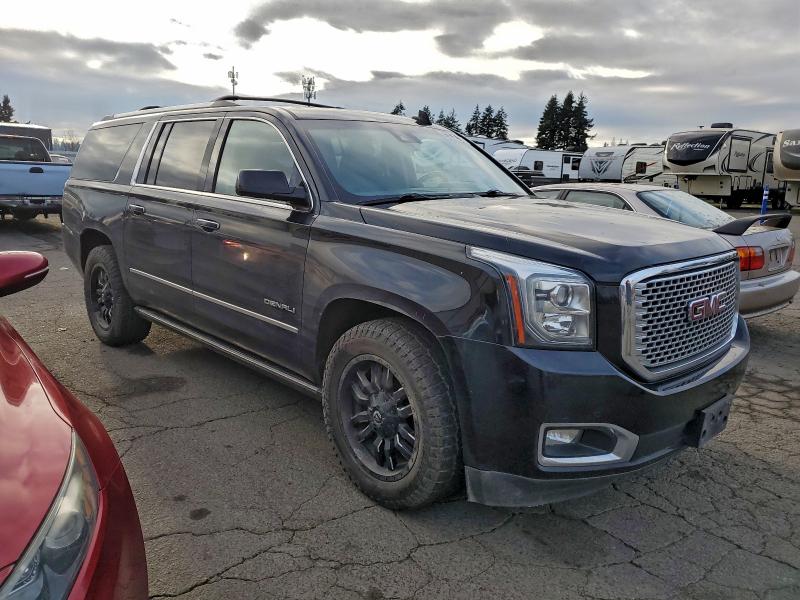 2017 GMC YUKON XL D #3308292156