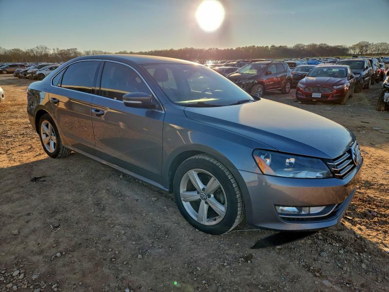 2015 VOLKSWAGEN PASSAT S #3316750401