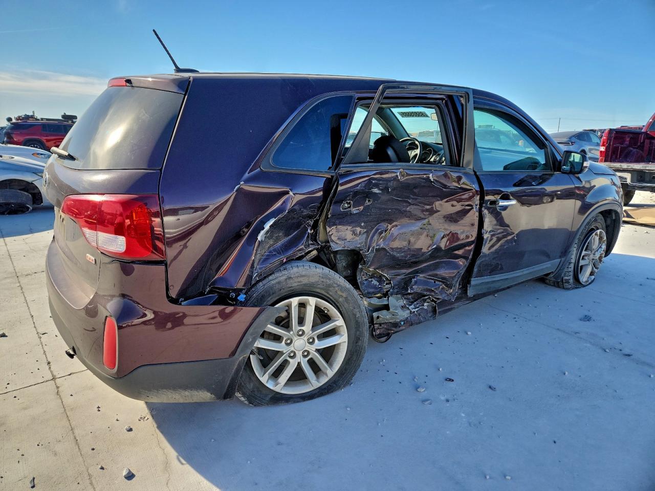 Lot #3311681271 2014 KIA SORENTO LX