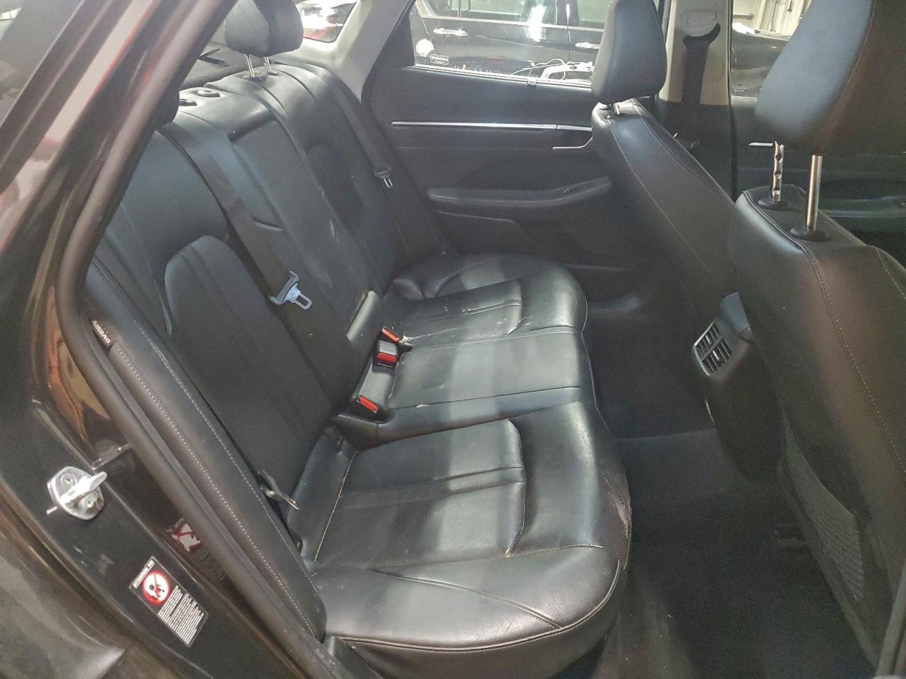 HYUNDAI SONATA HYBRID