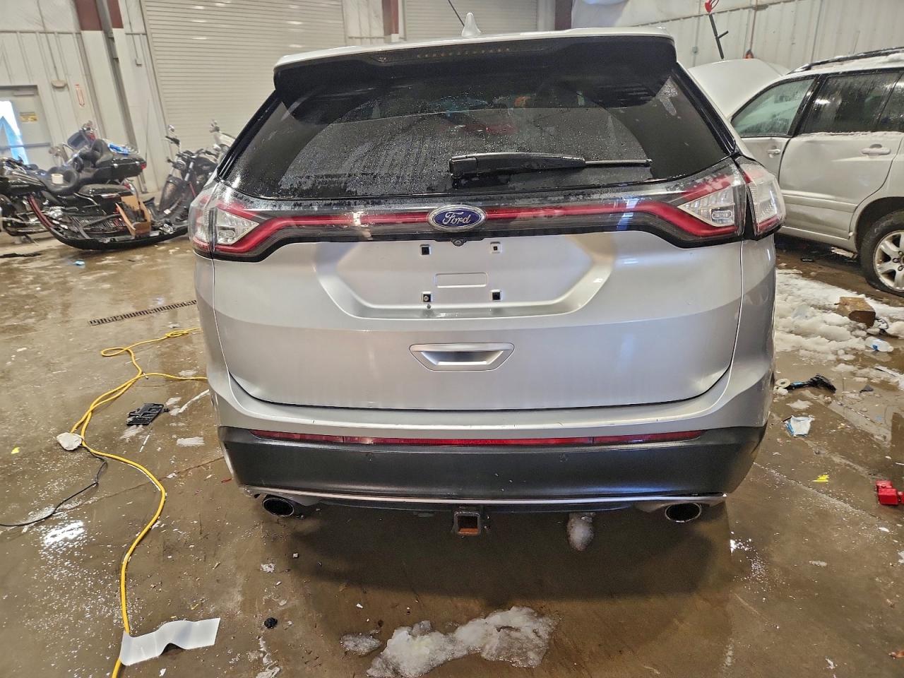 FORD EDGE TITANIUM