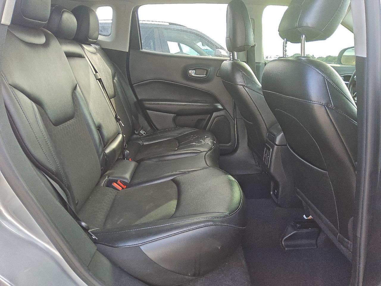 Lot #3317793120 2021 JEEP COMPASS LA