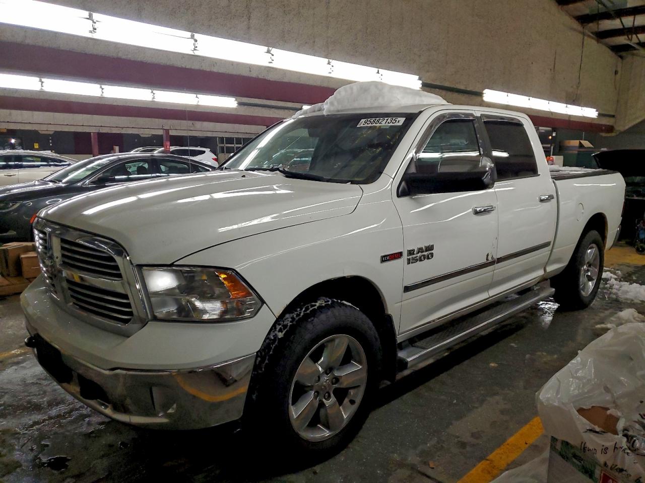 RAM 1500 SLT