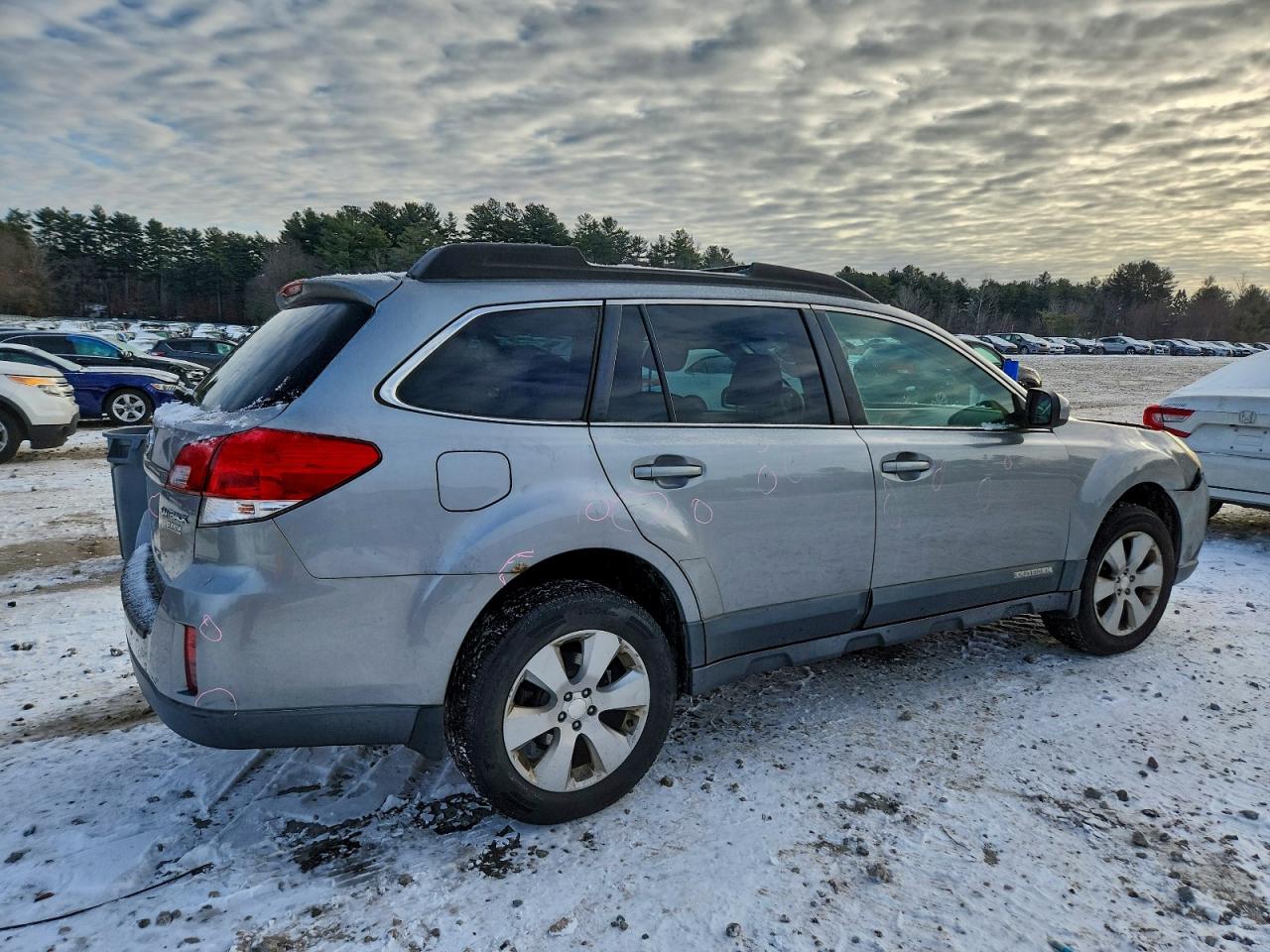 Lot #3316717426 2011 SUBARU OUTBACK 2.