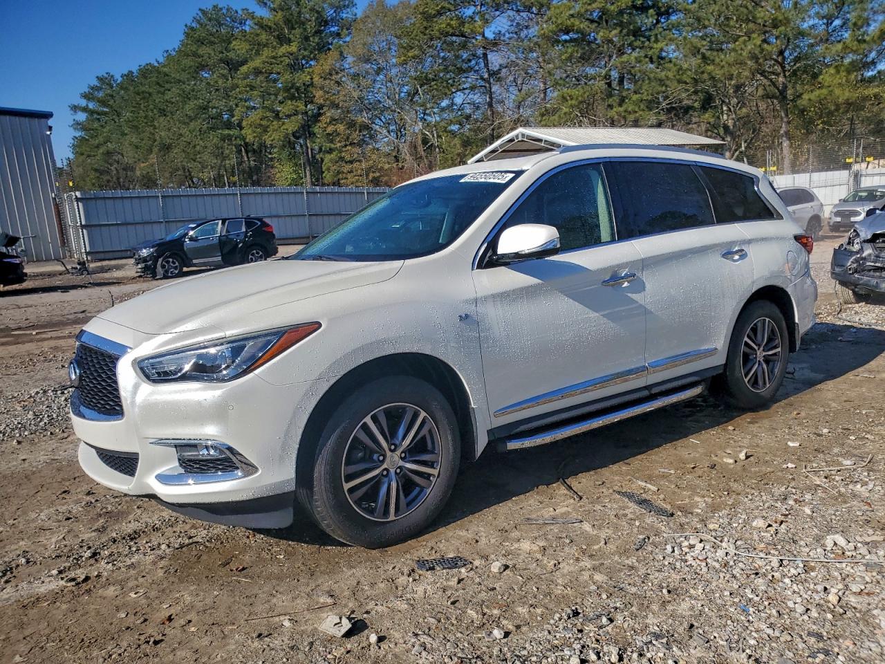 INFINITI QX60