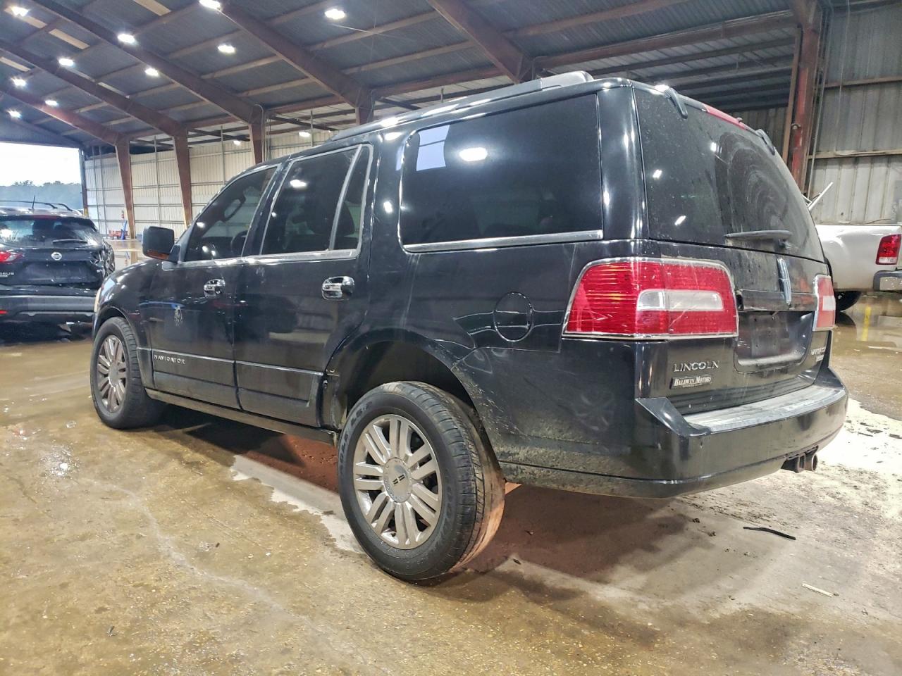 Lot #3311641286 2011 LINCOLN NAVIGATOR