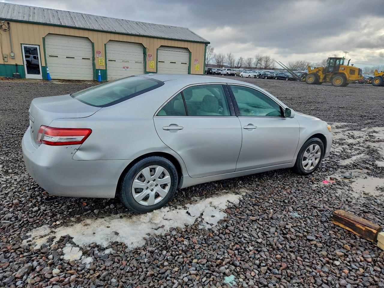 Lot #3311483232 2010 TOYOTA CAMRY BASE