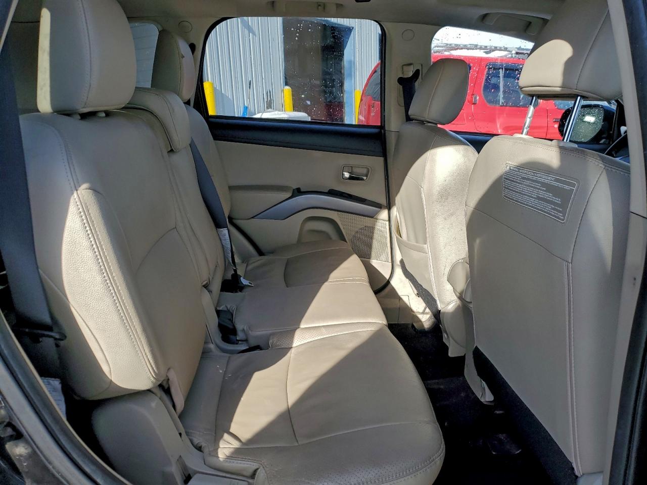 MITSUBISHI OUTLANDER GT