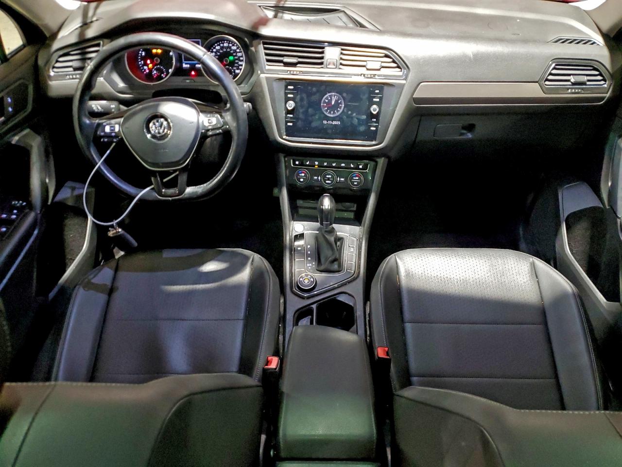 Lot #3311673307 2019 VOLKSWAGEN TIGUAN SE