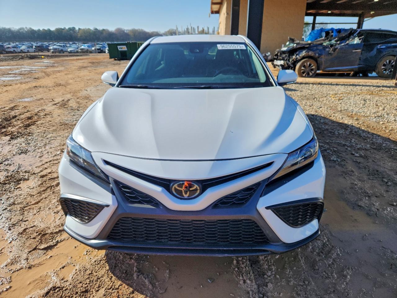 TOYOTA CAMRY SE NIGHT SHADE