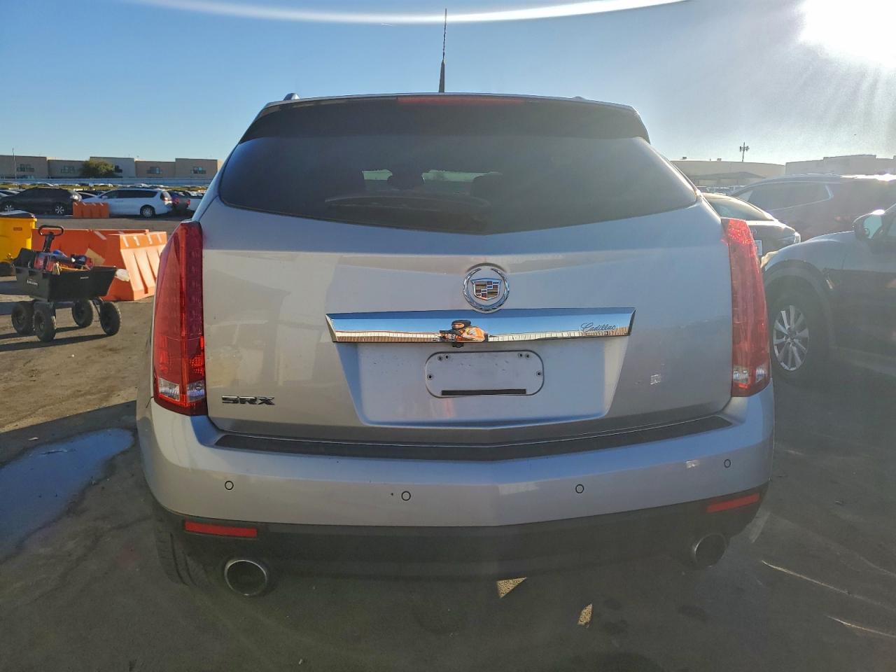 Lot #3316302310 2011 CADILLAC SRX PERFOR