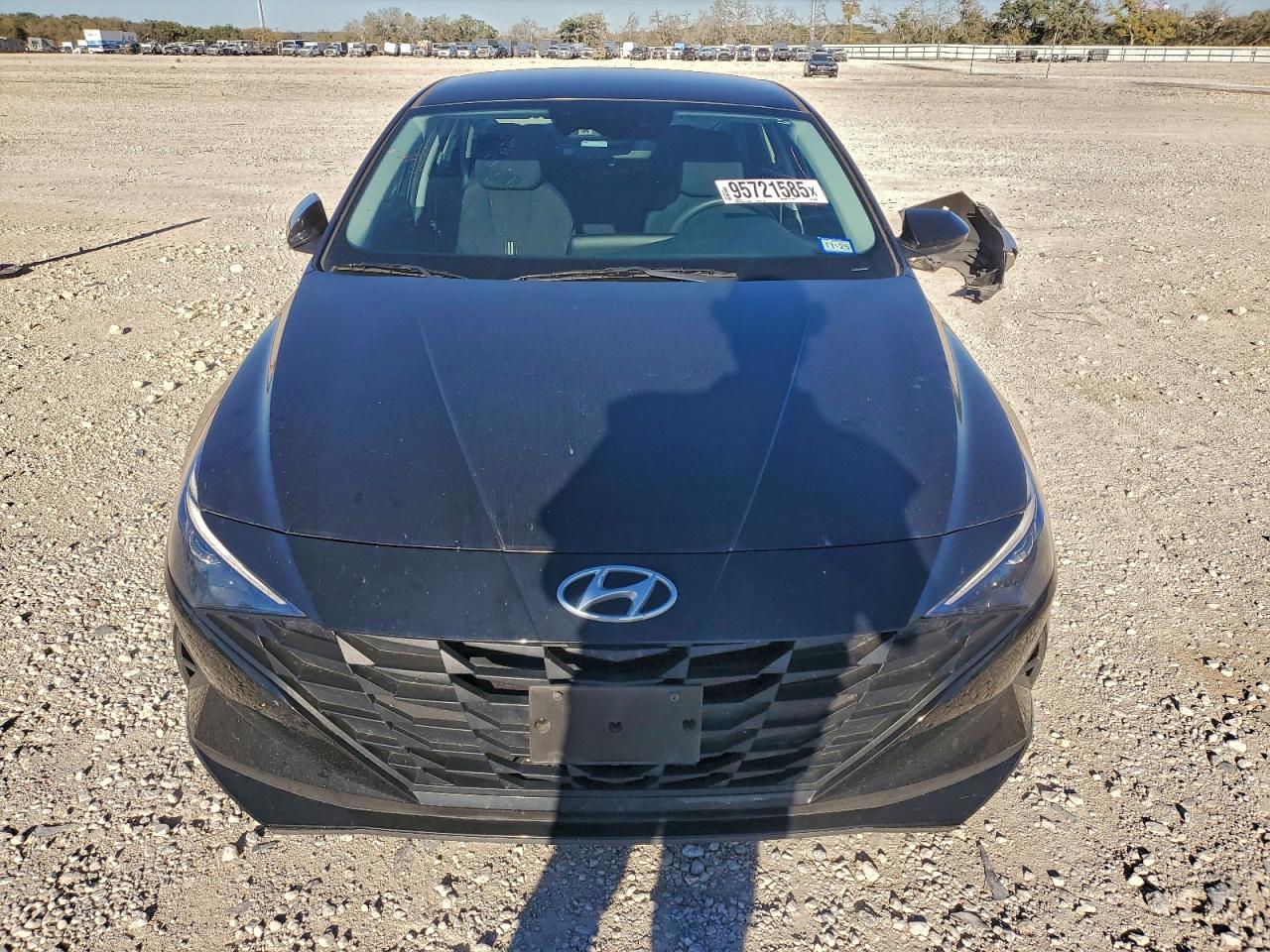 Lot #3309697864 2023 HYUNDAI ELANTRA SE