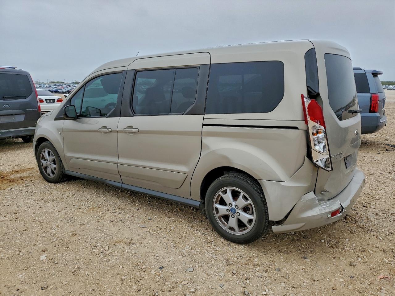 FORD TRANSIT CONNECT XLT