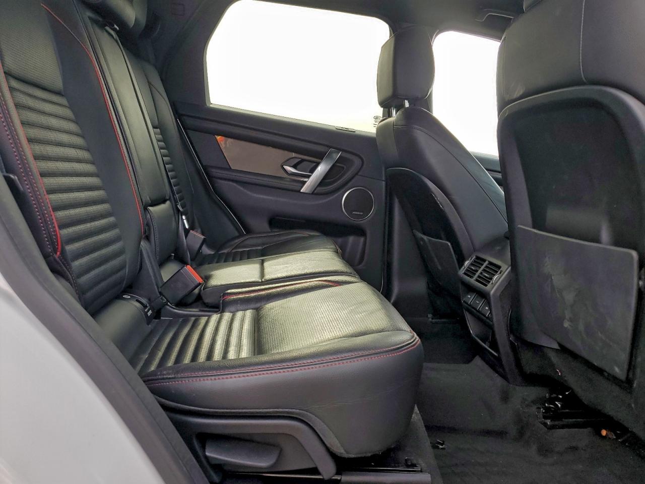 LAND ROVER DISCOVERY SE R-DYNAMIC