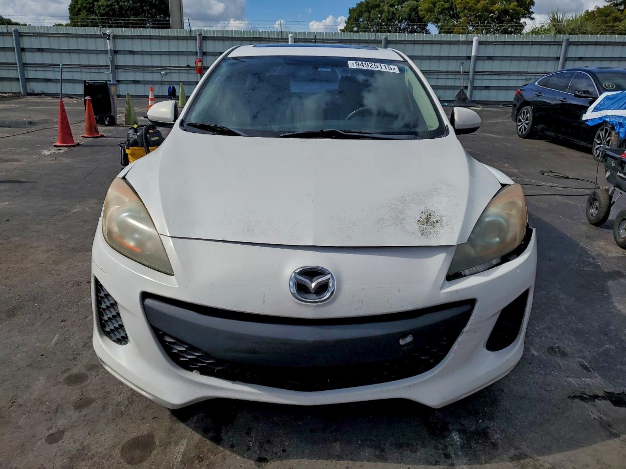 MAZDA 3 I