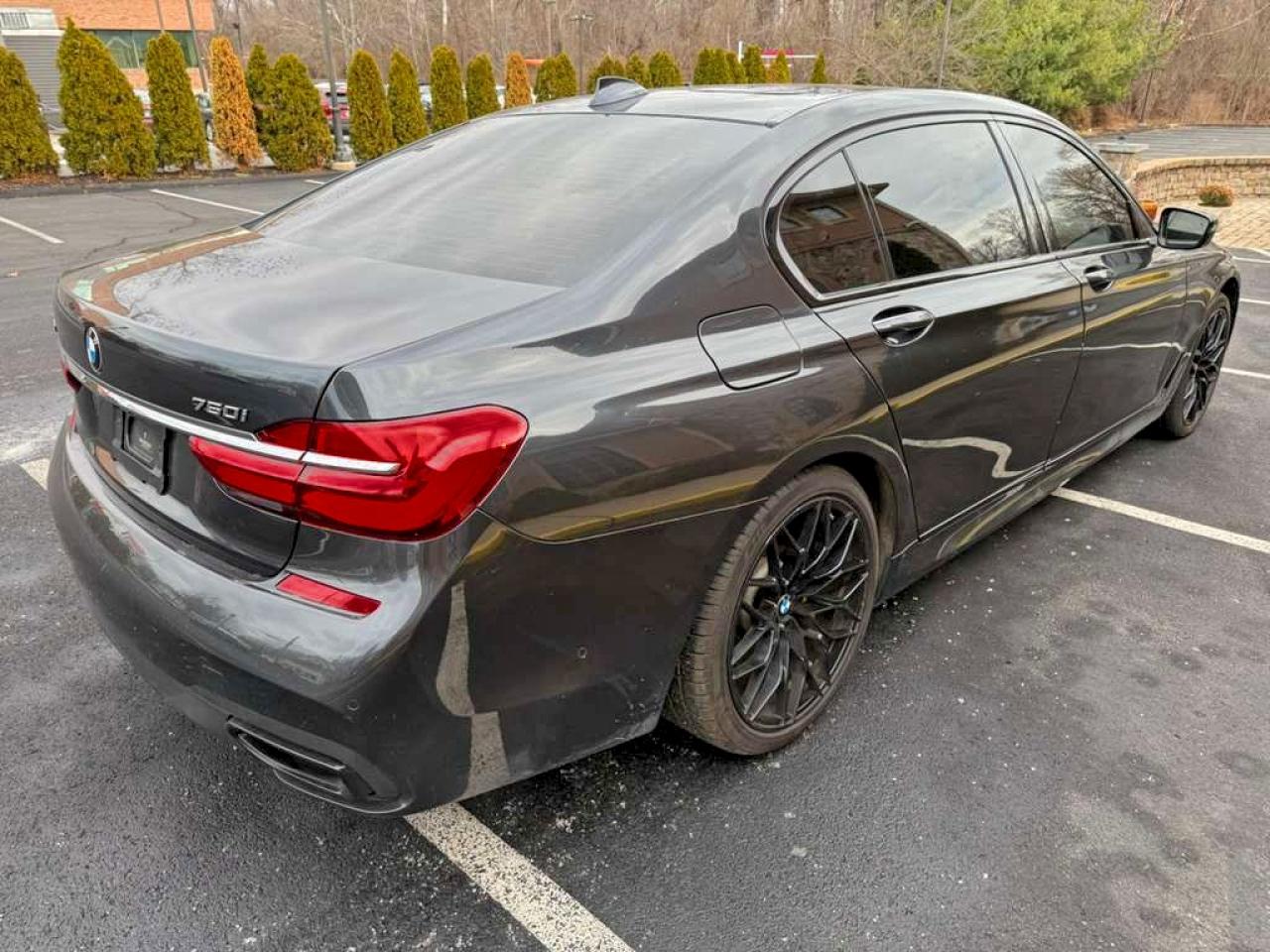 Lot #3312393126 2017 BMW 750 XI