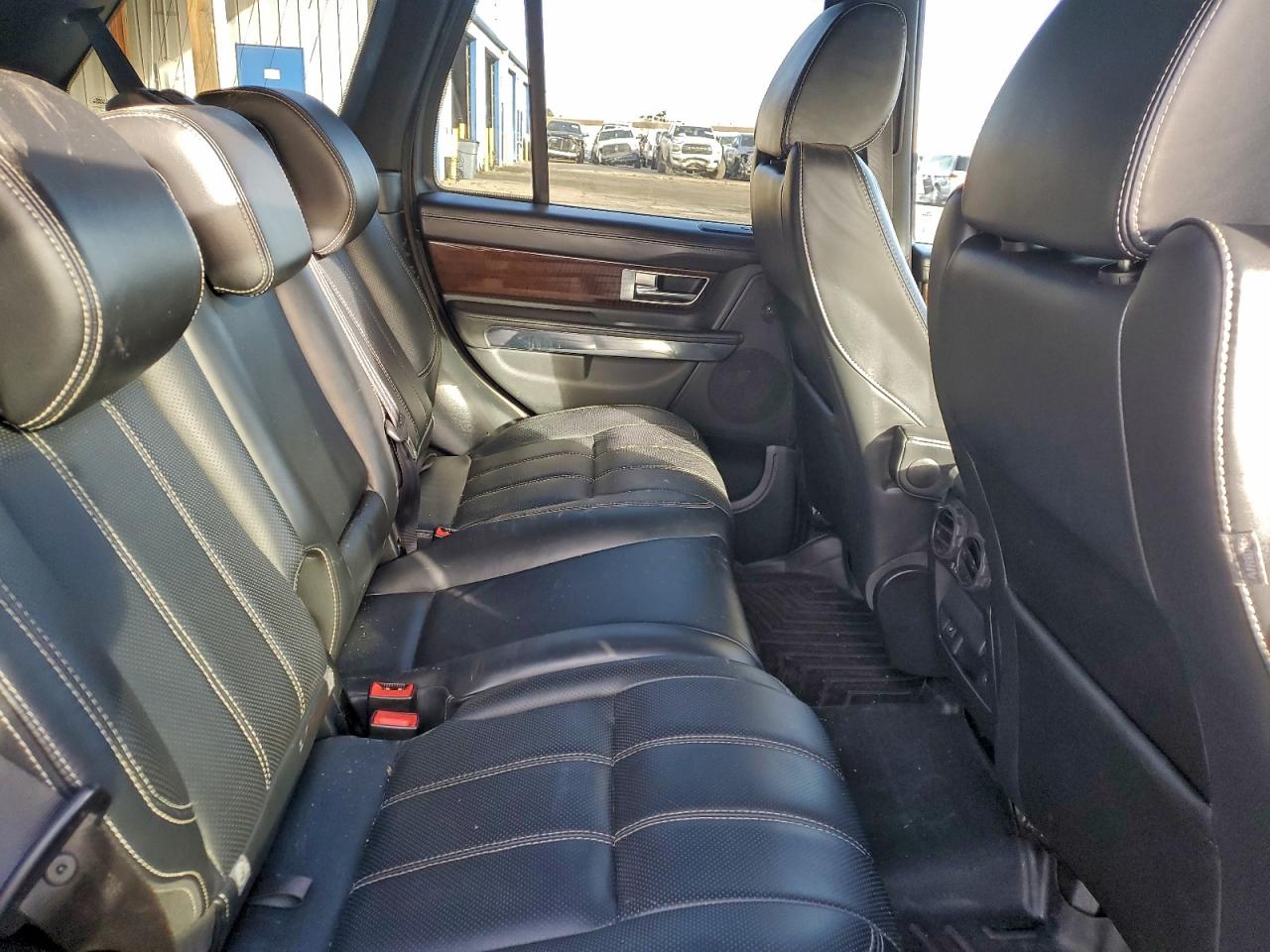 LAND ROVER RANGE ROVER HSE LUXURY