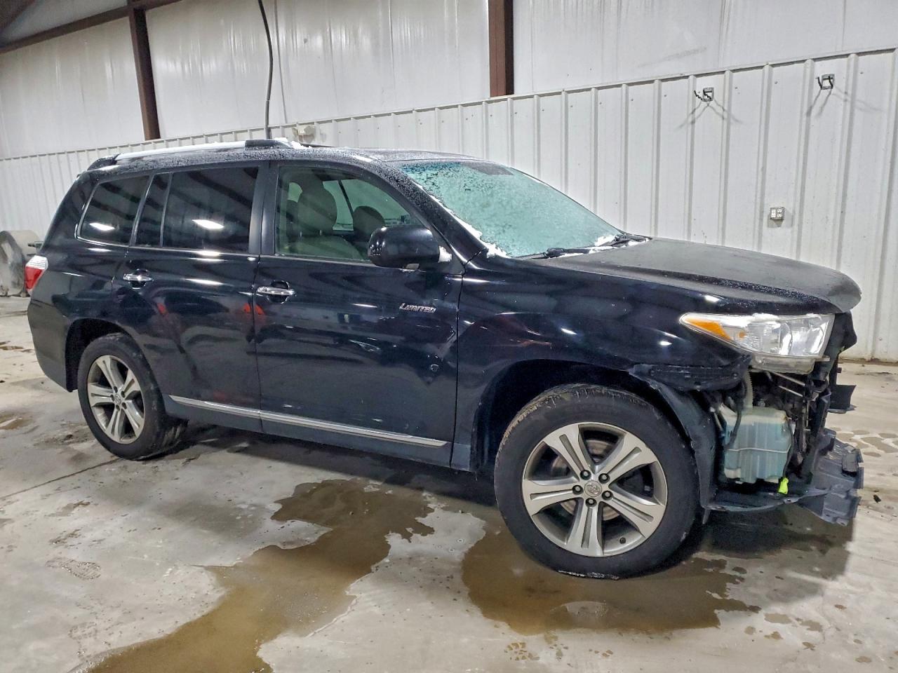 TOYOTA HIGHLANDER LIMITED