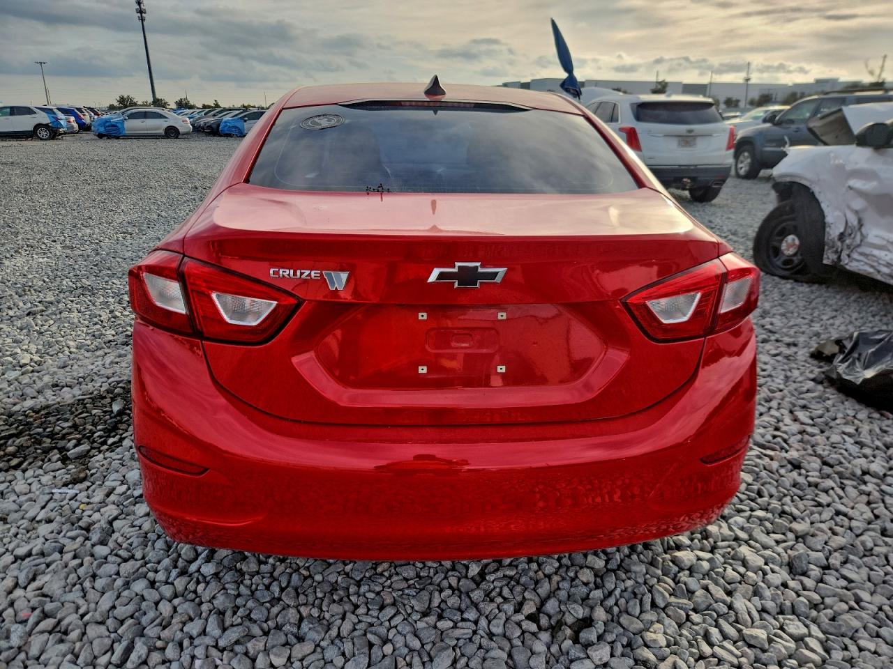 Lot #3309280628 2018 CHEVROLET CRUZE LS