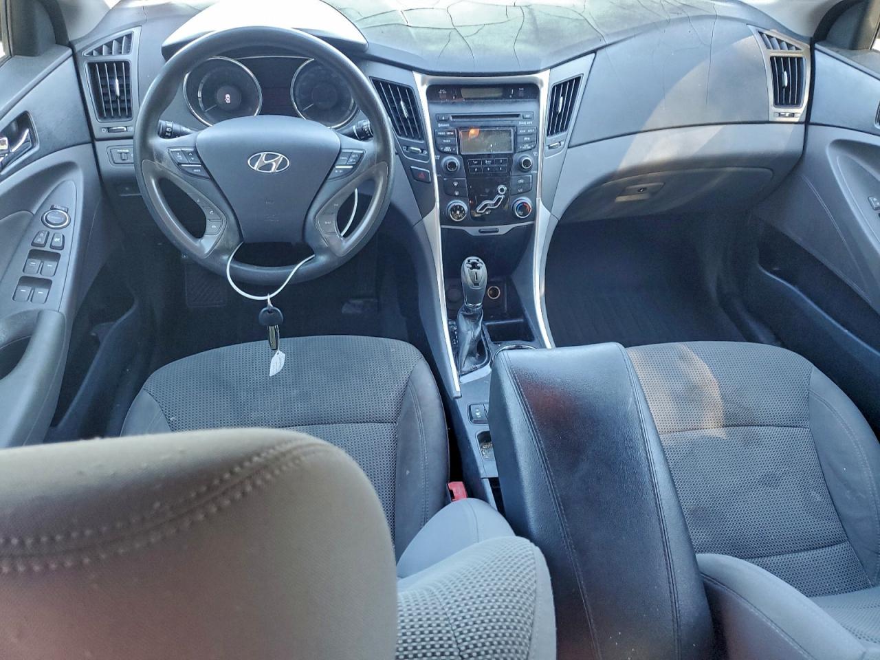 Lot #3311531256 2013 HYUNDAI SONATA GLS