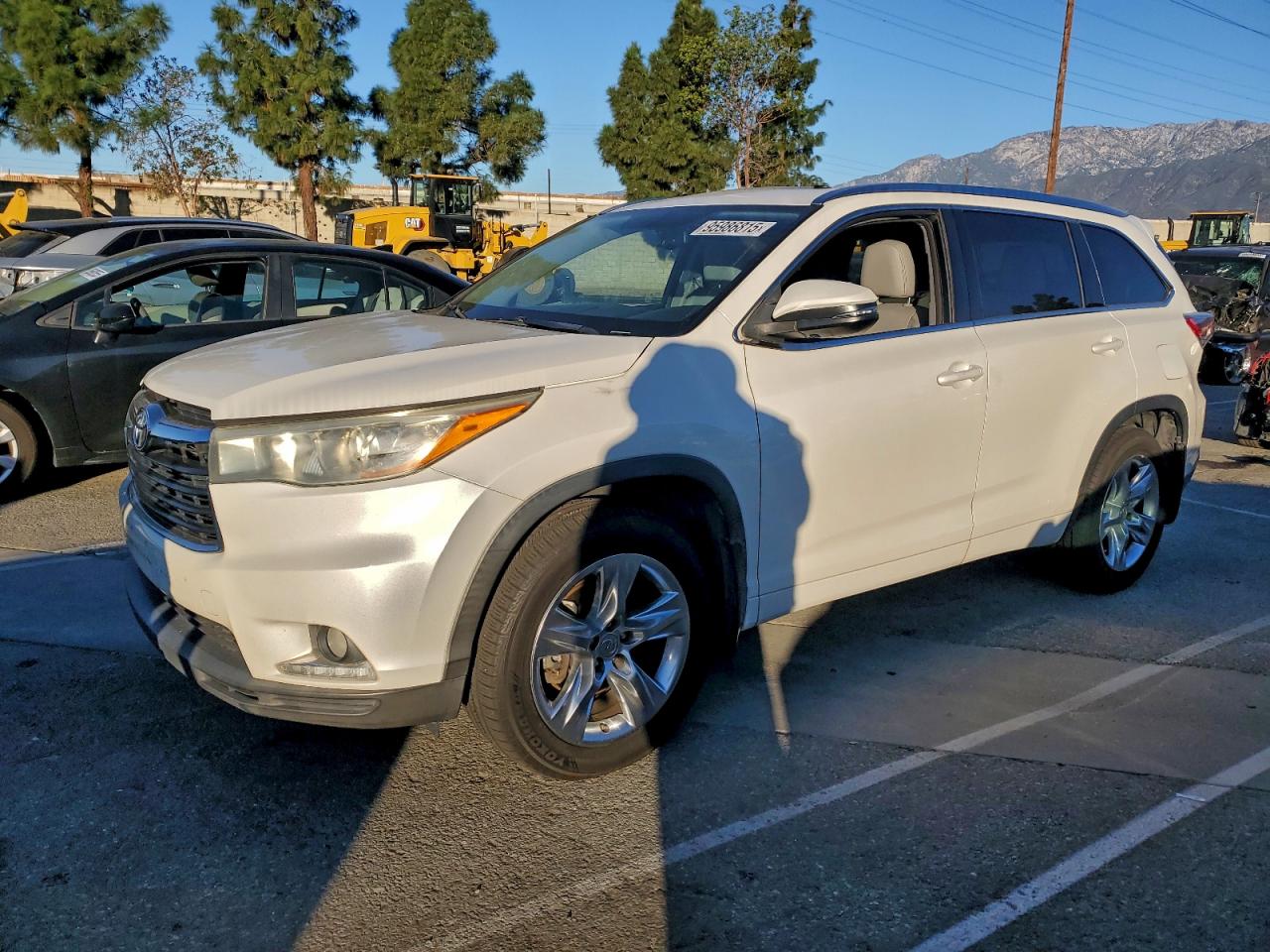 TOYOTA HIGHLANDER LIMITED