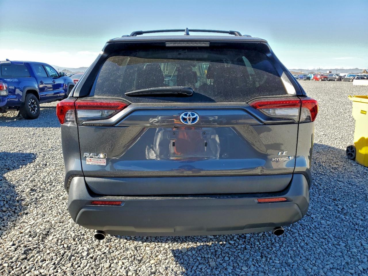 TOYOTA RAV4 LE