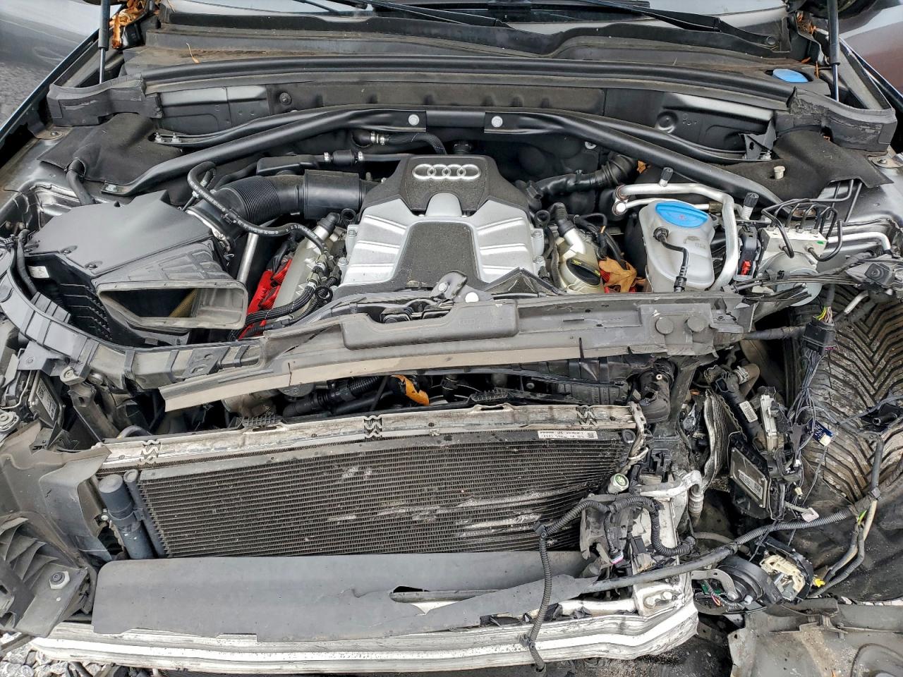 AUDI SQ5 PREMIUM PLUS