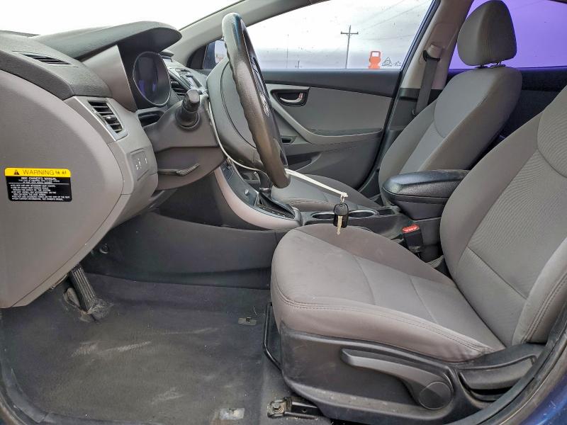 2016 HYUNDAI ELANTRA SE #3304615445