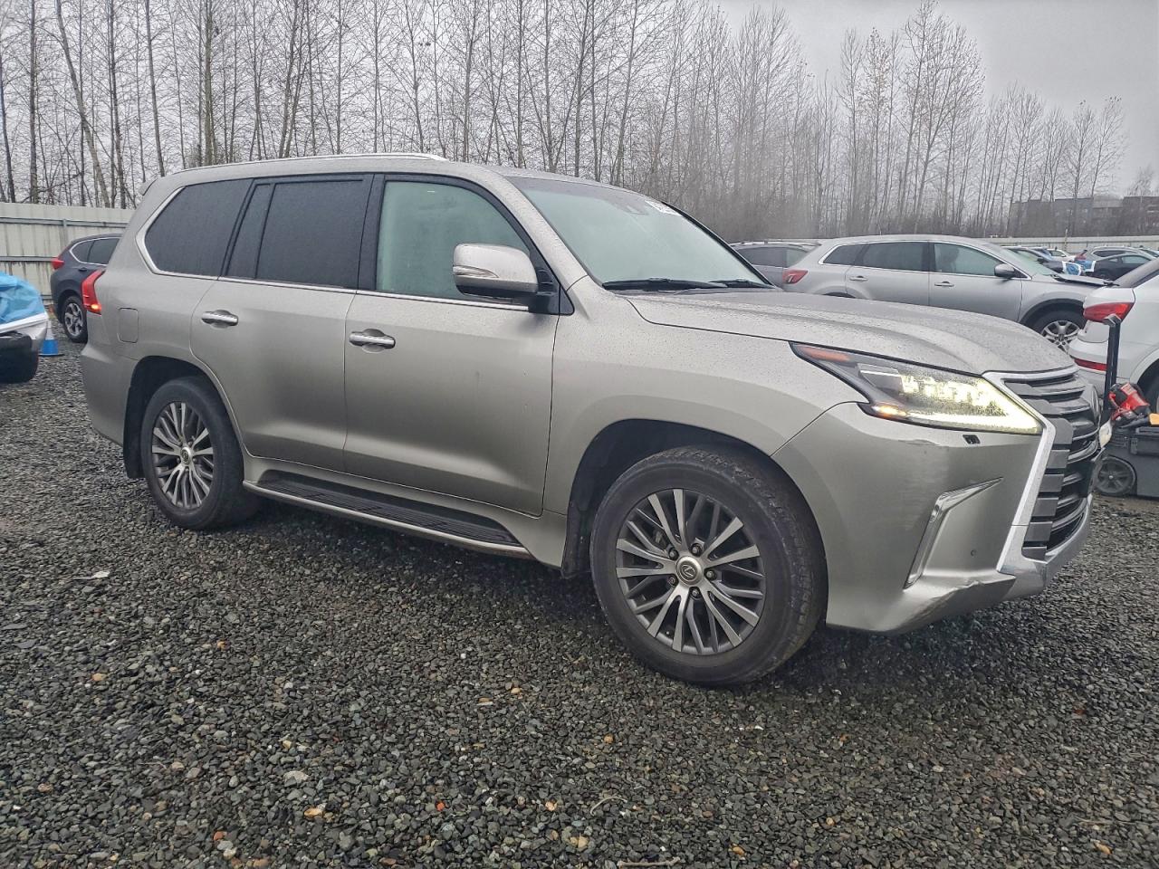 LEXUS LX 570