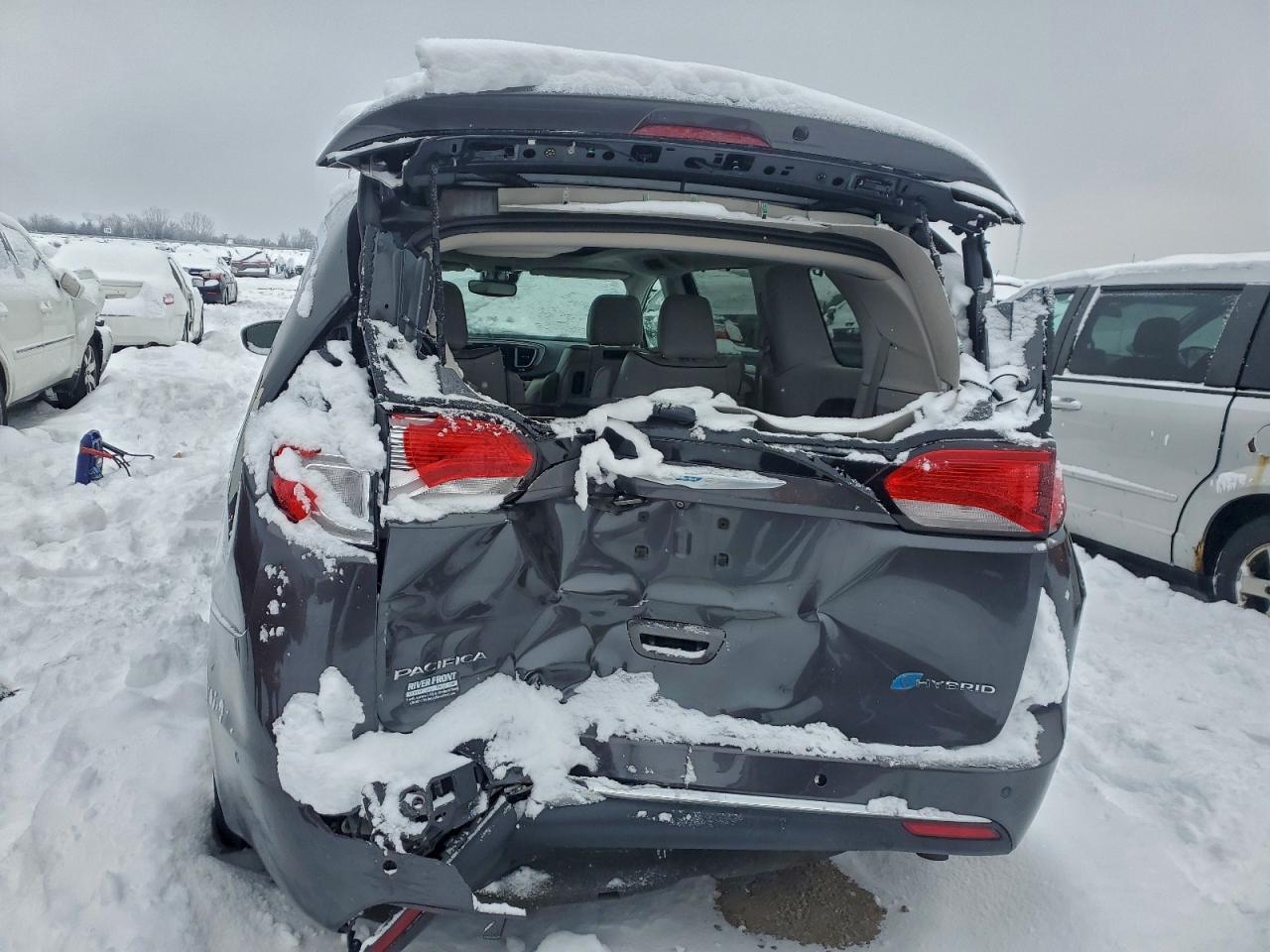 CHRYSLER PACIFICA HYBRID LIMITED