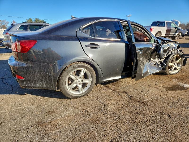 2011 LEXUS IS 250 #3310318059
