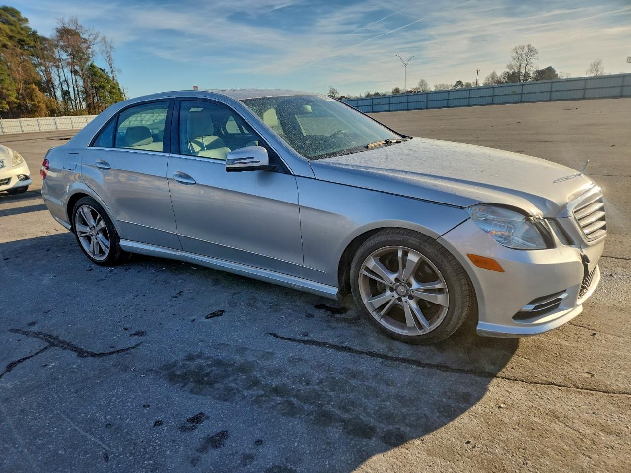 MERCEDES-BENZ E-CLASS 350