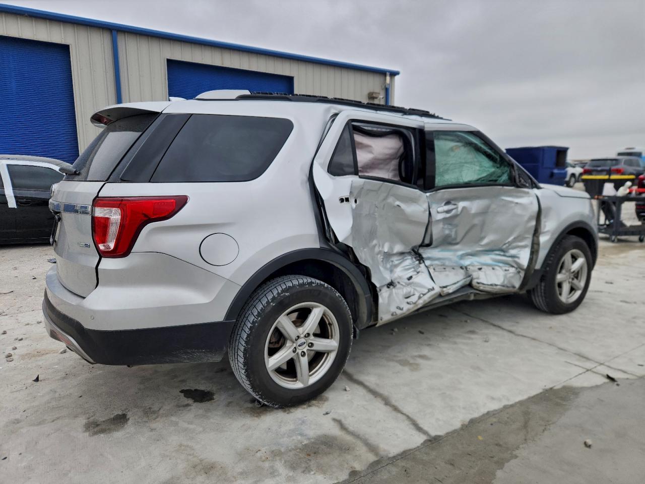 Lot #3318098368 2016 FORD EXPLORER X