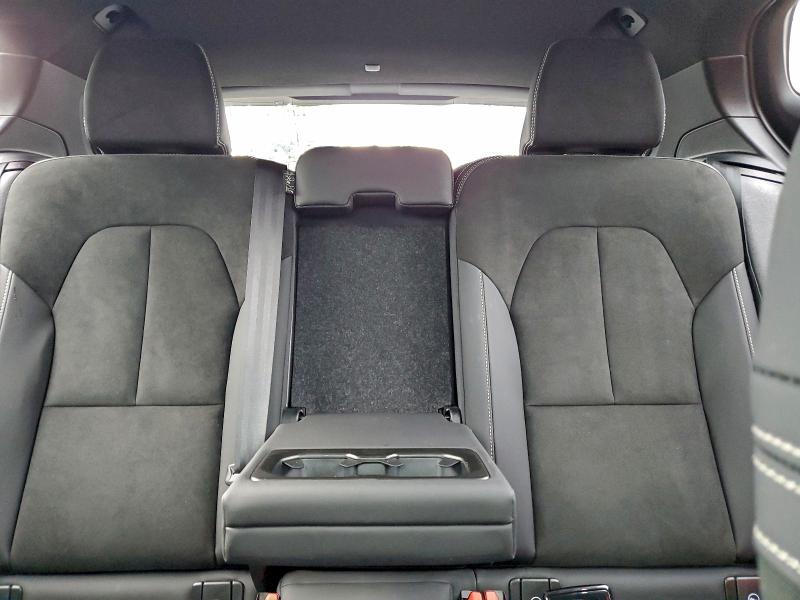 2023 VOLVO XC40 RECHA #3309536656