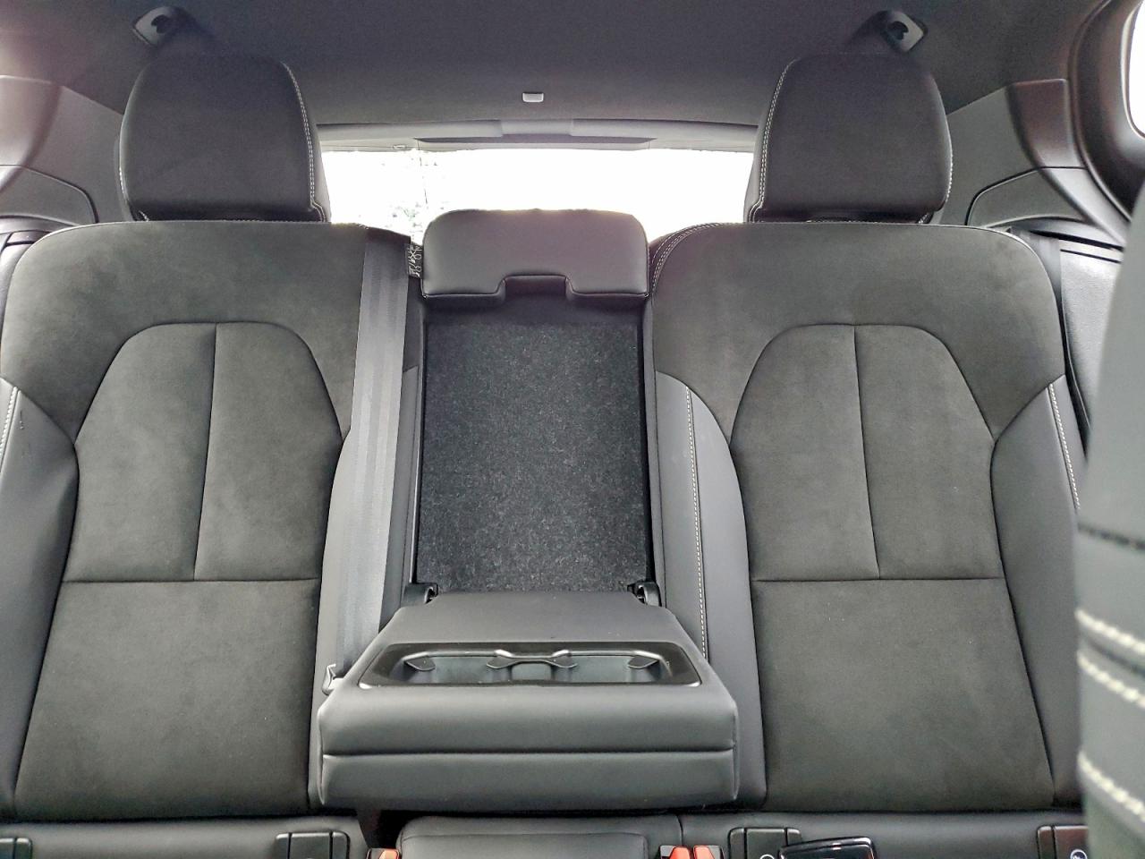 VOLVO XC40 RECHARGE ULTIMATE