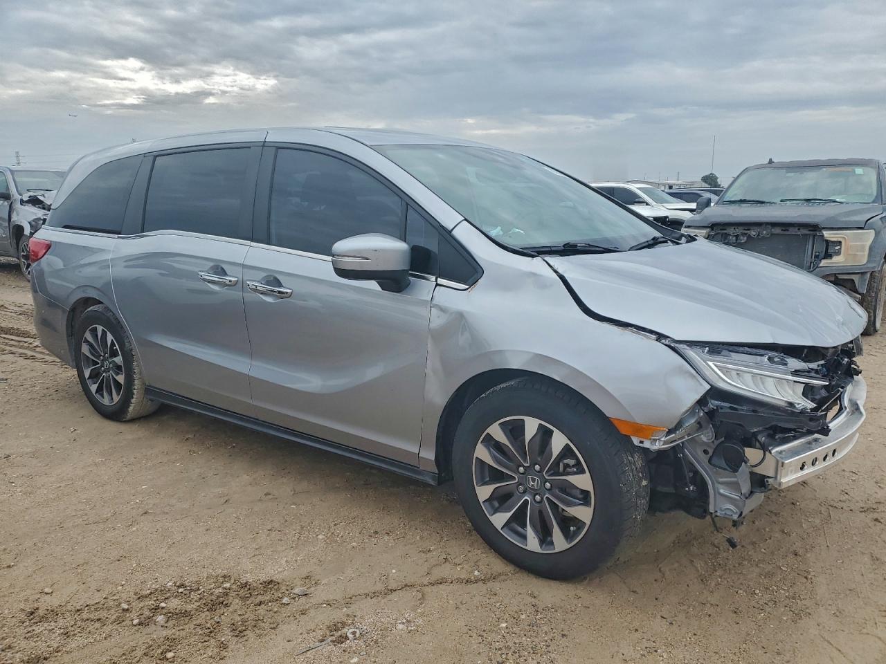 Lot #3310468082 2024 HONDA ODYSSEY EX