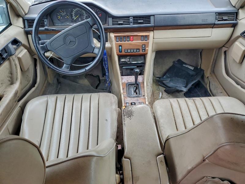 1994 MERCEDES-BENZ E 320 #3308531525