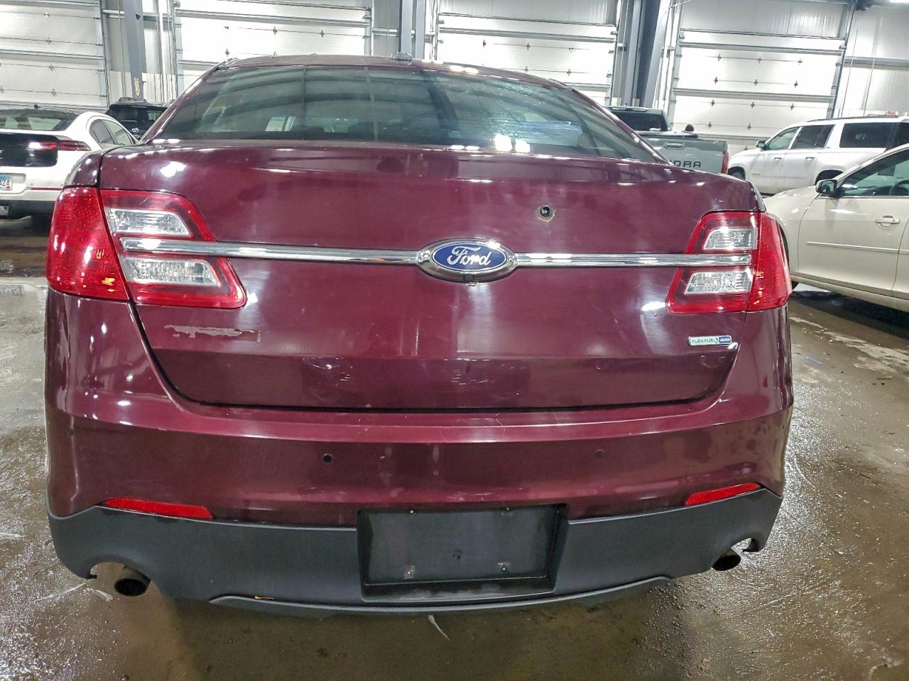 Lot #3319083306 2018 FORD TAURUS POL