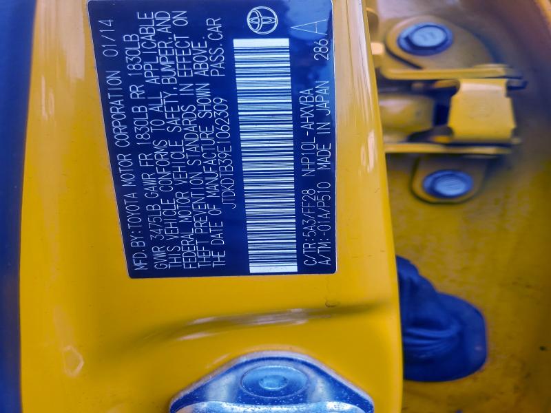 2014 TOYOTA PRIUS C #3310828666