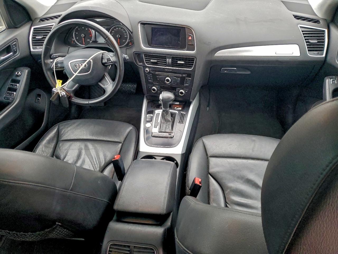 AUDI Q5 PREMIUM PLUS