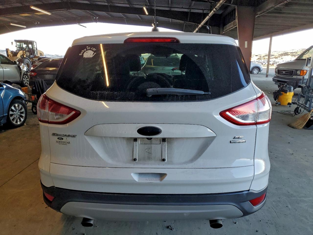 FORD ESCAPE SE