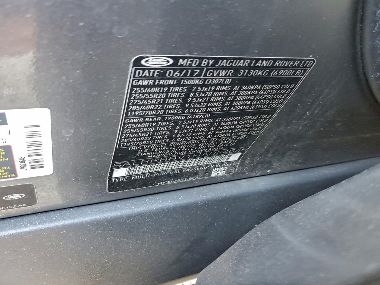 Lot #3317696098 2017 LAND ROVER DISCOVERY