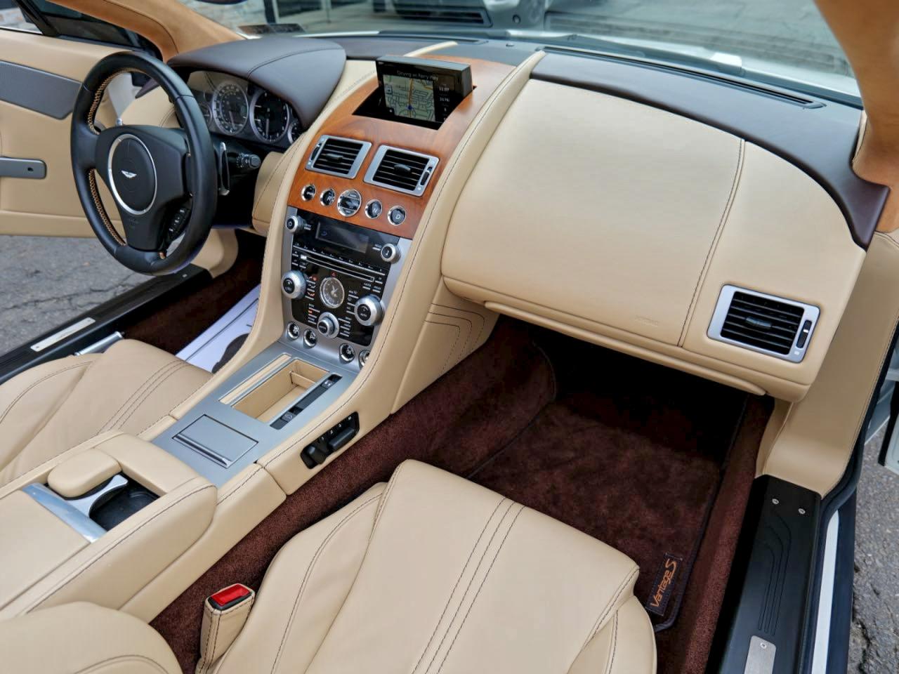 ASTON MARTIN VANTAGE S