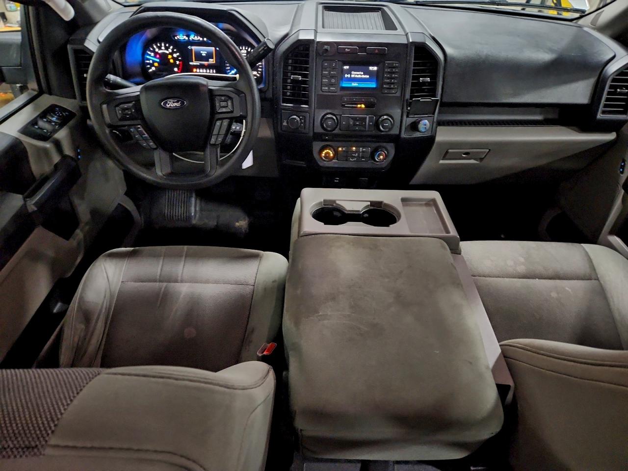 FORD F-150 SUPER CAB